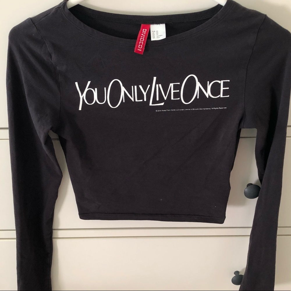 Long sleeve crop top